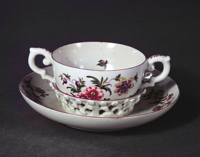 Tazza e piattino trembleuse di Derby, c.1758 da English School